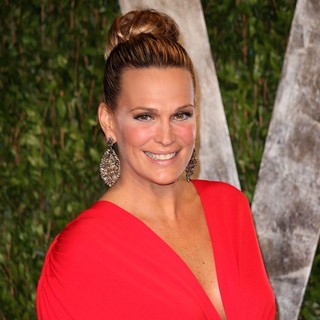 Molly Sims in 2012 Vanity Fair Oscar Party - Arrivals