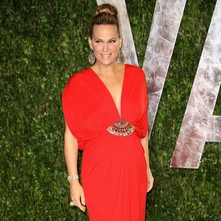 Molly Sims in 2012 Vanity Fair Oscar Party - Arrivals