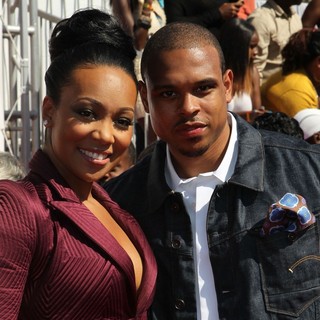 Monica, Shannon Brown in The BET Awards 2012 - Arrivals