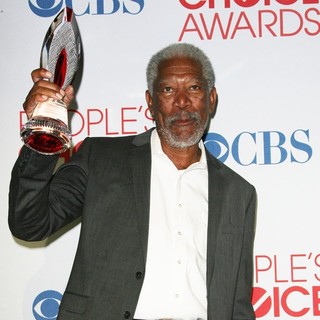 Morgan Freeman in 2012 People's Choice Awards - Press Room
