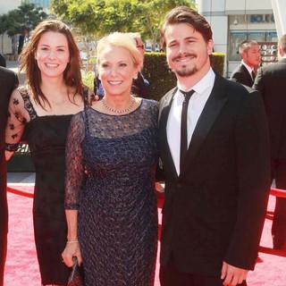 Jason Ritter in 2012 Creative Arts Emmy Awards - Arrivals - morgan-ritter-2012-creative-arts-emmy-awards-01