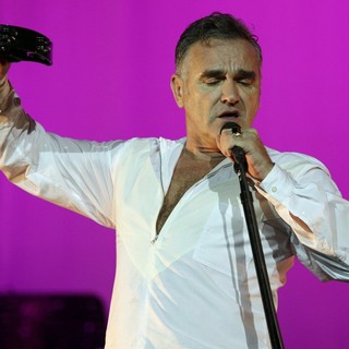 Morrissey Performing Live in Concert - morrissey-performing-live-in-concert-10