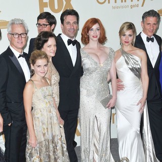 Kiernan Shipka, Elisabeth Moss, Jon Hamm, Christina Hendricks, Cara Buono in The 63rd Primetime Emmy Awards - Press Room