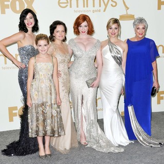 Jessica Pare, Kiernan Shipka, Elisabeth Moss, Christina Hendricks, Cara Buono, Randee Heller in The 63rd Primetime Emmy Awards - Press Room