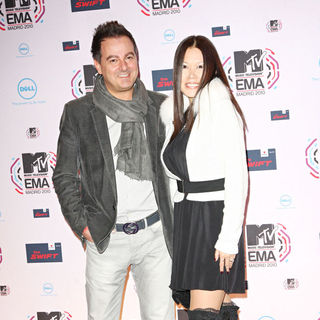 Iginio Straffi, Joanne Lee in MTV Europe Music Awards 2010 - Arrivals
