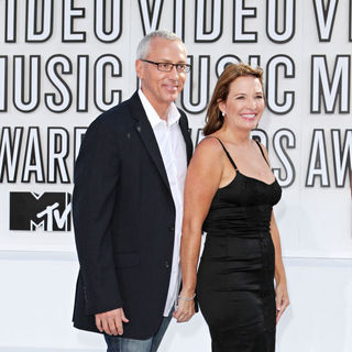 Dr. Drew Pinsky in The 2010 MTV Video Music Awards (MTV VMAs) - Arrivals