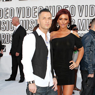 The Situation, JWoww in The 2010 MTV Video Music Awards (MTV VMAs) - Arrivals