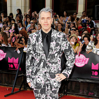 Perez Hilton in 2010 MuchMusic Video Awards - Red Carpet Arrivals