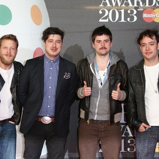 Mumford & Sons in The 2013 Brit Awards - Arrivals