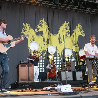 Mumford & Sons in Festival Optimus Alive - Day 2 - mumford-sons-festival-optimus-alive-day-2-05