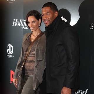 Nicole Murphy, Michael Strahan in The Premiere of Django Unchained