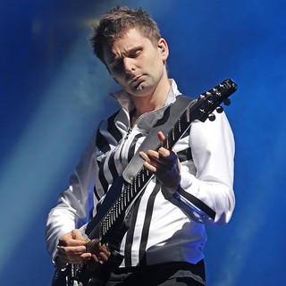 Matthew Bellamy, Muse in Muse Performing Live in Concert