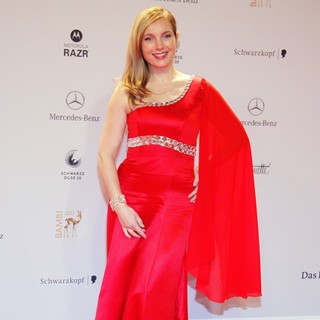 Nadja Uhl