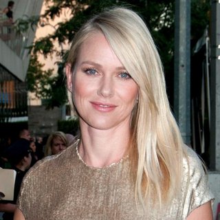 Naomi Watts in The 2011 CFDA Fashion Awards