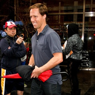 Nat Faxon in Nat Faxon Leaving The Mandarin Oriental Hotel
