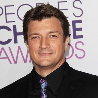 Nathan Fillion in People's Choice Awards 2013 - Red Carpet Arrivals - nathan-fillion-people-s-choice-awards-2013-01
