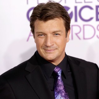 Nathan Fillion in People's Choice Awards 2013 - Red Carpet Arrivals - nathan-fillion-people-s-choice-awards-2013-02