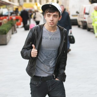 The Wanted in Nathan Sykes Outside Capital FM Radio Studio - nathan-sykes-outside-capital-fm-radio-studio-03