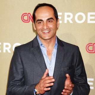Navid Negahban in CNN Heroes: An All-Star Tribute - Arrivals