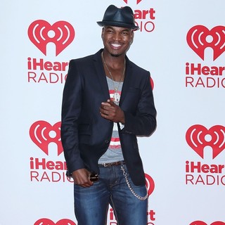 Ne-Yo in 2012 iHeartRadio Music Festival - Day 2 - Arrivals