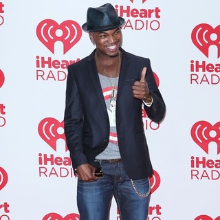 Ne-Yo in 2012 iHeartRadio Music Festival - Day 2 - Arrivals