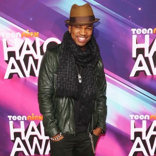 Ne-Yo in Nickelodeon's 2012 TeenNick HALO Awards - Arrivals
