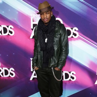 Ne-Yo in Nickelodeon's 2012 TeenNick HALO Awards - Arrivals