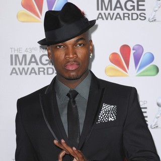 Ne-Yo in The 43rd Annual NAACP Awards - Arrivals