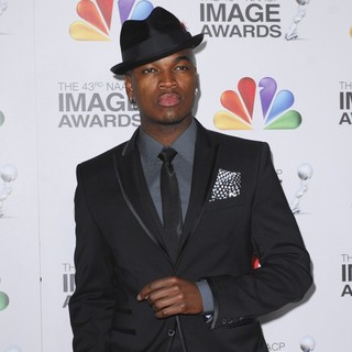 Ne-Yo in The 43rd Annual NAACP Awards - Arrivals