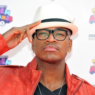 Ne-Yo in BBC Radio 1's Teen Awards 2012 - Arrivals