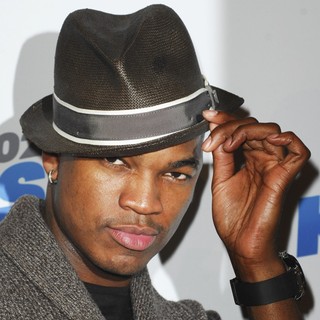 Ne-Yo in KIIS FM's Jingle Ball 2012 - Arrivals