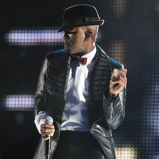 Ne-Yo in Michael Jackson Tribute Concert Held at The Cardiff Millenium Stadium