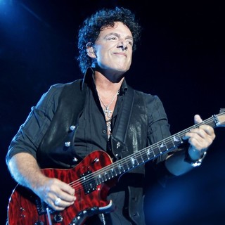 Journey Performing on Their Don't Stop Believin' Tour - neal-schon-journey-don-t-stop-believin-tour-01