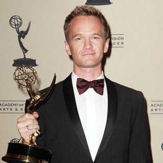 Neil Patrick Harris in 2012 Creative Arts Emmy Awards - Press Room