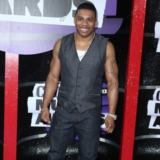 Nelly in 2013 CMT Music Awards - Arrivals