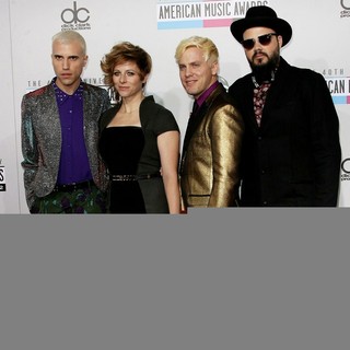 Neon Trees in The 40th Anniversary American Music Awards - Arrivals