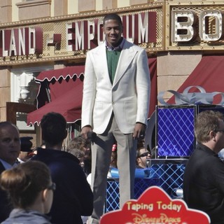 Nick Cannon in Nick Cannon Filming for The Christmas Day Parade at Disneyland