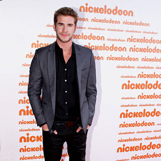 Liam Hemsworth in The  2010 Nickelodeon Kids Choice Awards - nickelodeon_1_wenn3040736