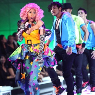 Nicki Minaj in 2011 Victoria's Secret Fashion Show - Performance