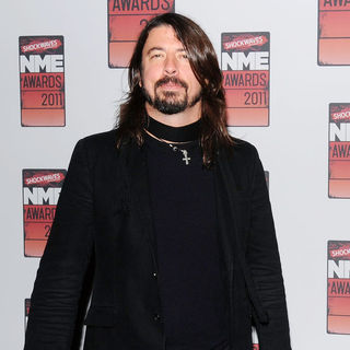 Dave Grohl in Shockwaves NME Awards 2011 - Arrivals