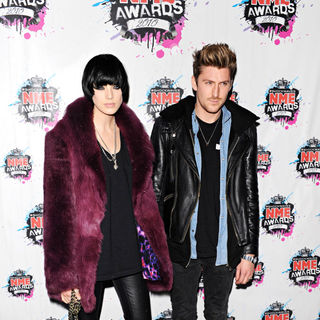 Agyness Deyn, Henry Holland in Shockwaves NME Awards 2010 - Arrivals