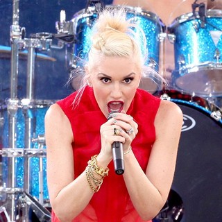 Gwen Stefani, No Doubt in No Doubt Perform Live as Part of Good Morning America's Summer Concert Series