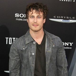Noah Segan in Los Angeles Premiere of Total Recall