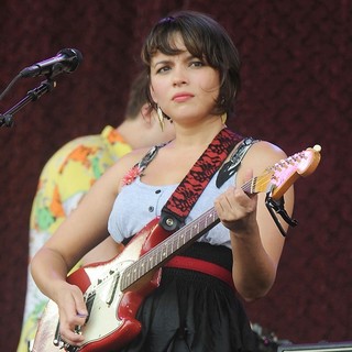 The 2010 Glastonbury Music Festival - Day 4