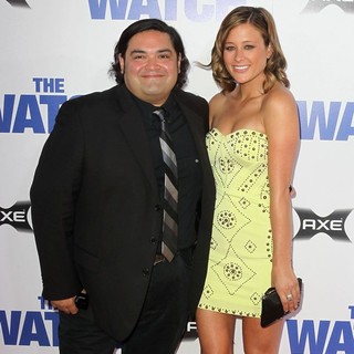 Los Angeles Premiere of The Watch - nunez-schaeffer-premiere-the-watch-03