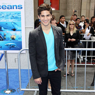 Disneynature's Premiere of 'Oceans' - Arrivals - ocean_premiere_44_wenn2811470