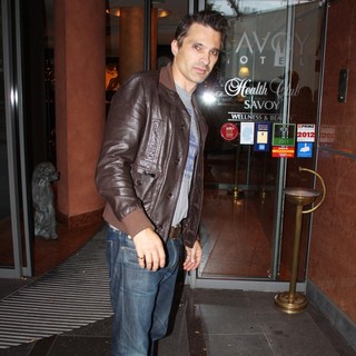 Olivier Martinez in Olivier Martinez Arriving at His Hotel