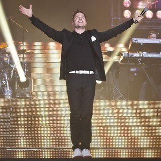 Olly Murs in Olly Murs Performing Live