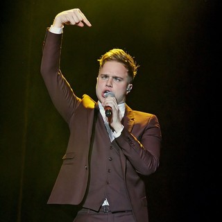 Olly Murs in Olly Murs Performing Live on Stage