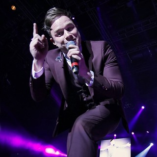 Olly Murs in Olly Murs Performing Live on Stage